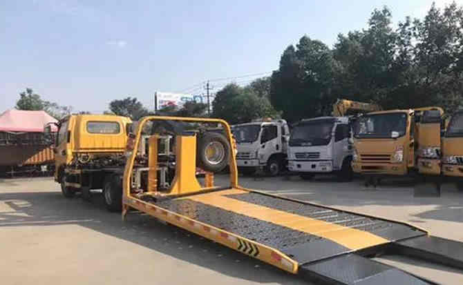 炎陵汽车中途维修案例